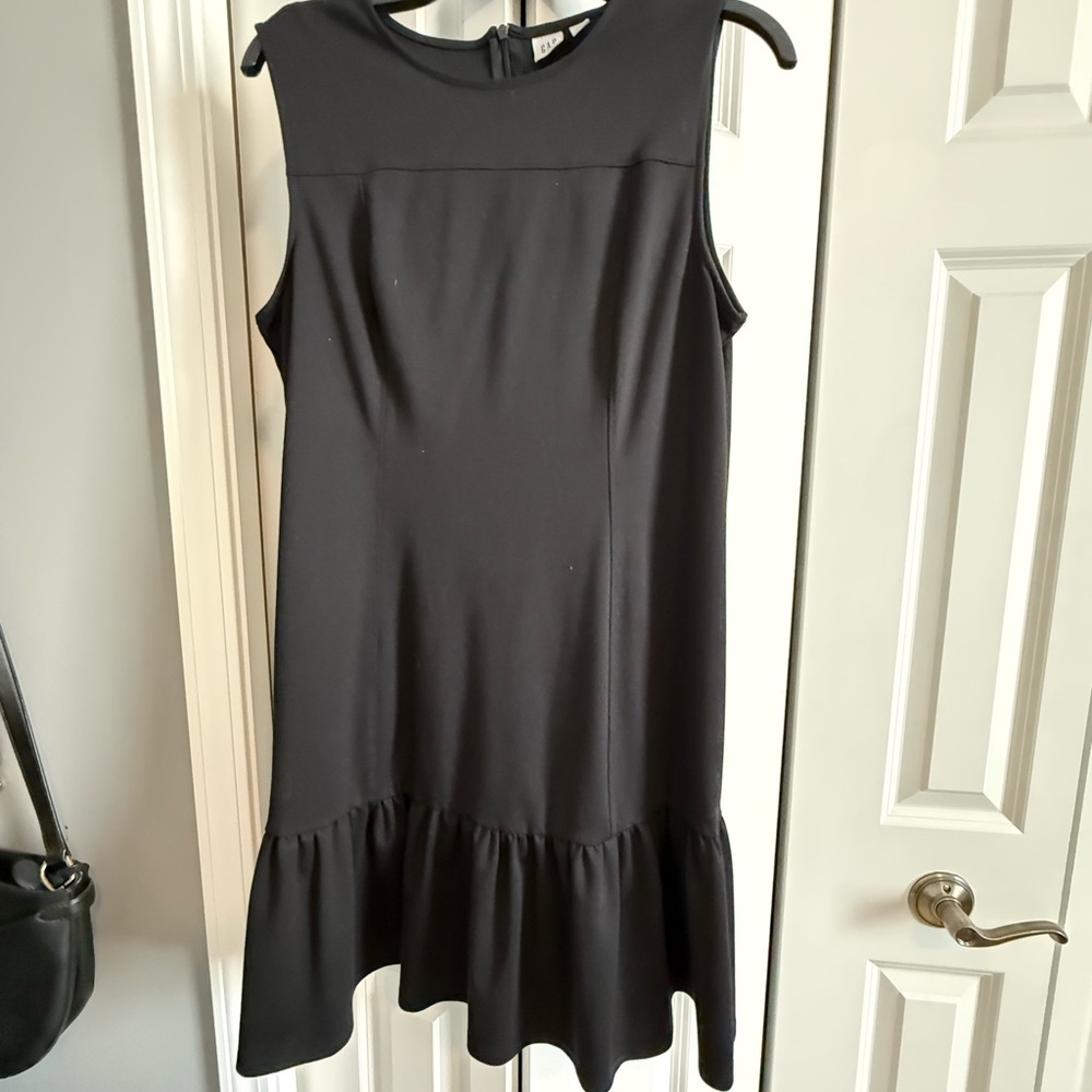 GAP Sleeveless Black Soft Ponte Knit Dress with Ruffle Hem